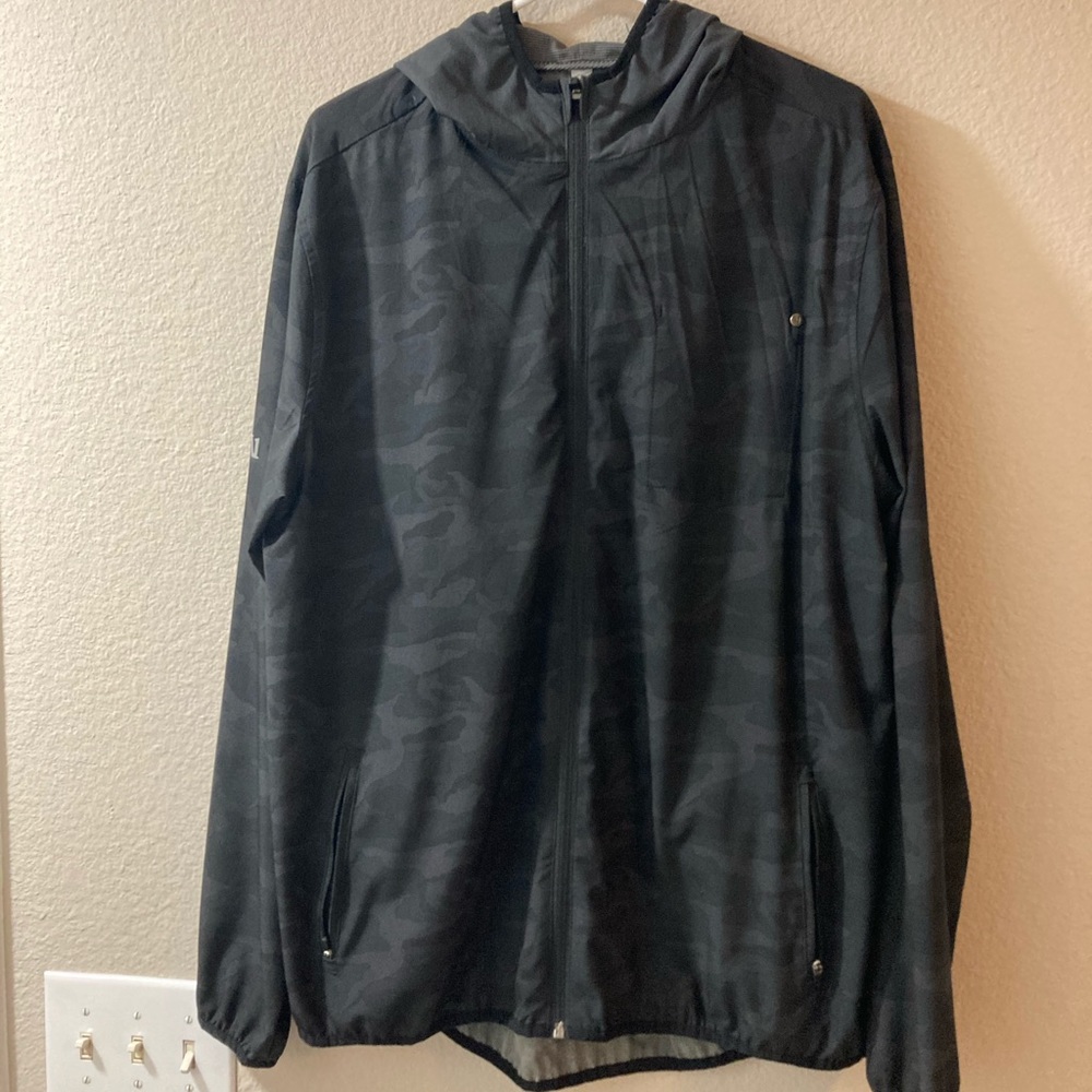 Vuori Outdoor Trainer Shell